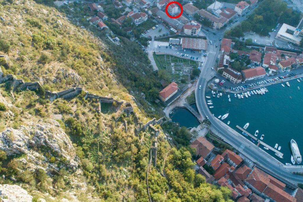 Stylish Apartment 22 Kotor Luaran gambar