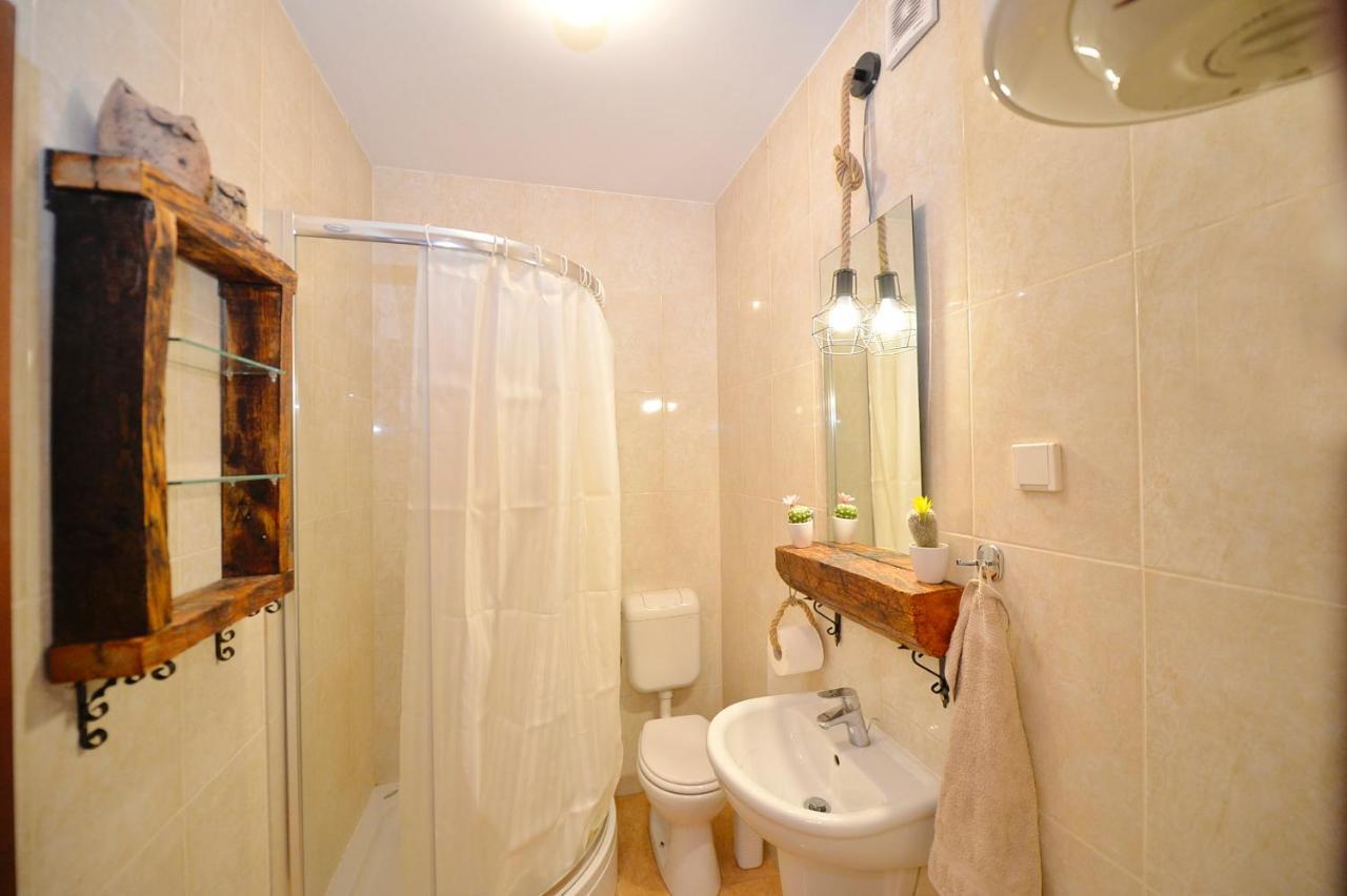 Stylish Apartment 22 Kotor Luaran gambar