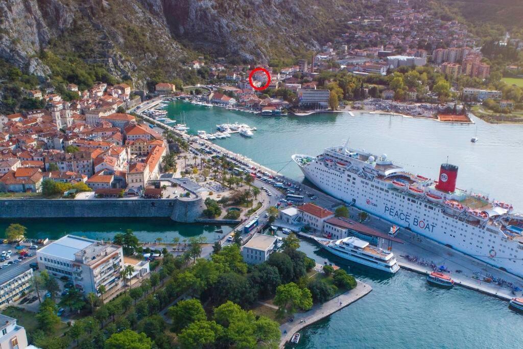 Stylish Apartment 22 Kotor Luaran gambar