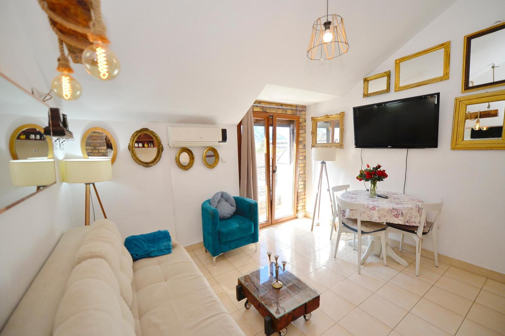 Stylish Apartment 22 Kotor Luaran gambar
